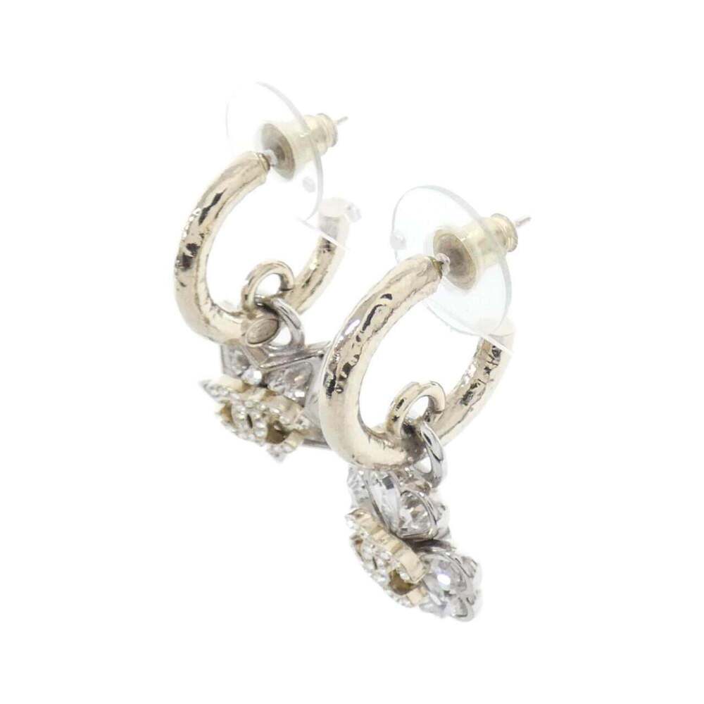 CHANEL Authentic Gold Earrings - Picture 2 of 3